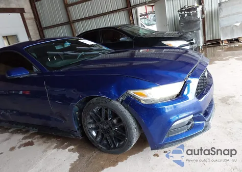 2016 Ford Mustang V6 z USA, uszkodzony, nr VIN 1FA6P8AM5G5283701